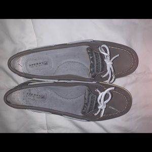 Sperrys